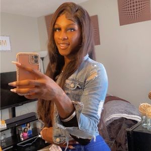 Meet your Posher, Marceana